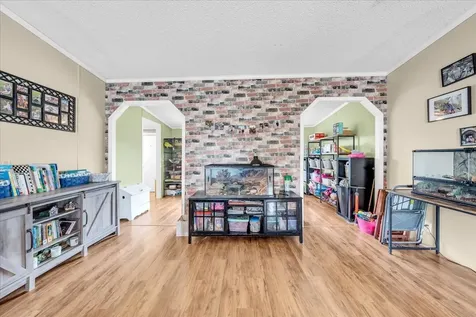 2657 Oak Grove Road Red Boiling Springs TN 37150