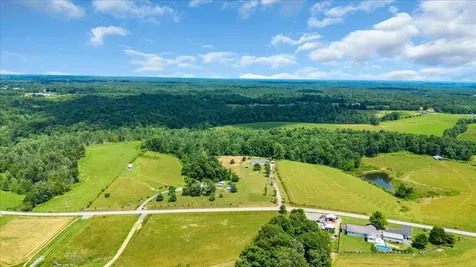 2657 Oak Grove Road Red Boiling Springs TN 37150