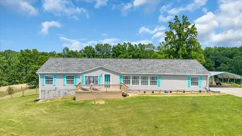 2657 Oak Grove Road Red Boiling Springs TN 37150