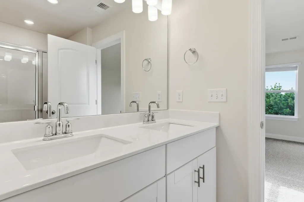862 Longleaf Lane Columbia TN 38401