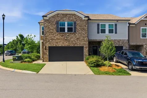 862 Longleaf Lane Columbia TN 38401
