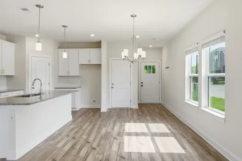862 Longleaf Lane Columbia TN 38401