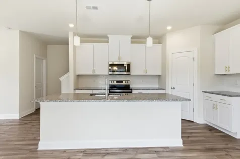 862 Longleaf Lane Columbia TN 38401