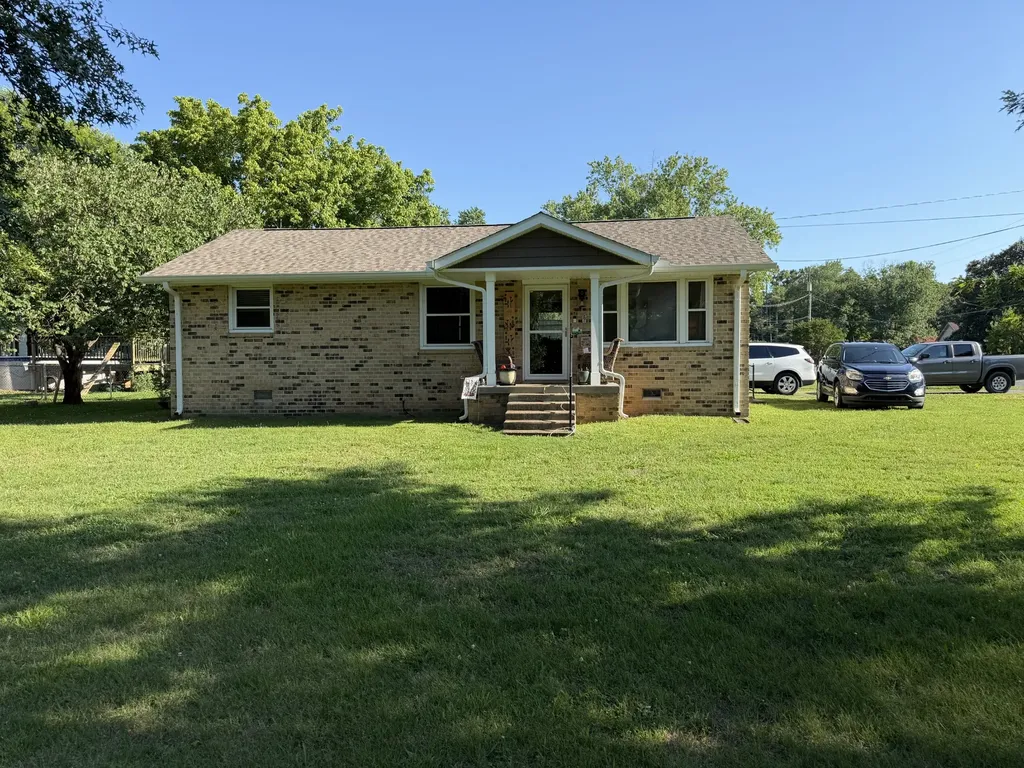 135 Irvin Road La Vergne TN 37086
