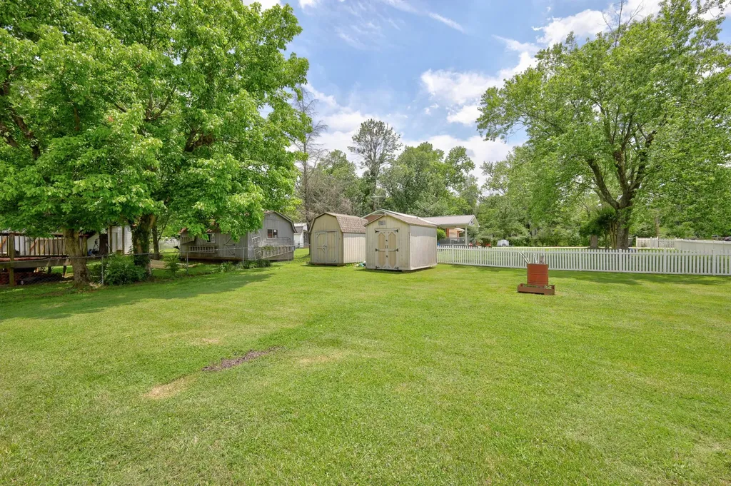 135 Irvin Road La Vergne TN 37086