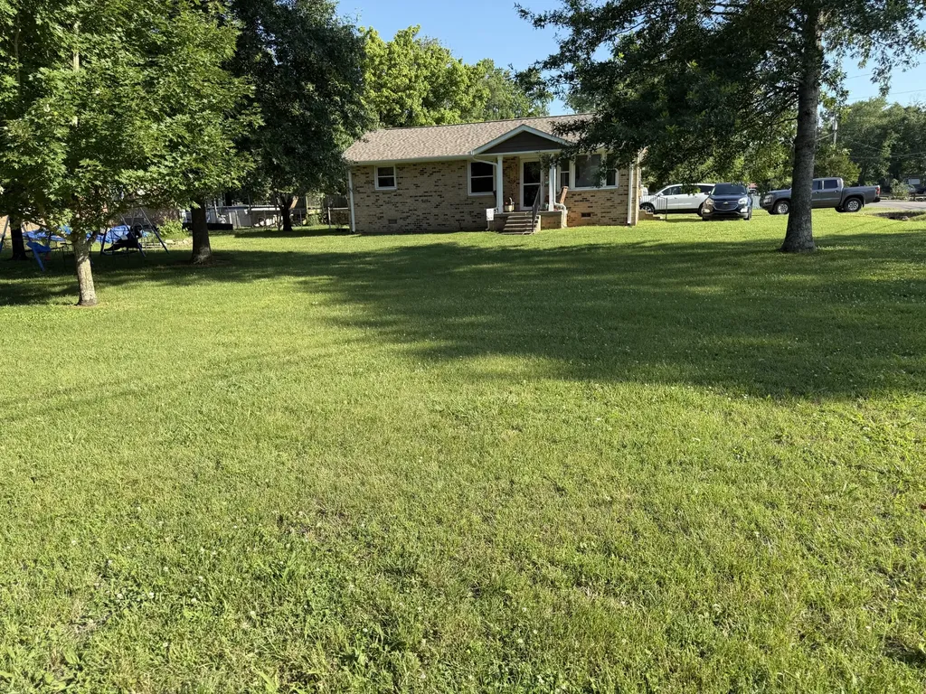 135 Irvin Road La Vergne TN 37086