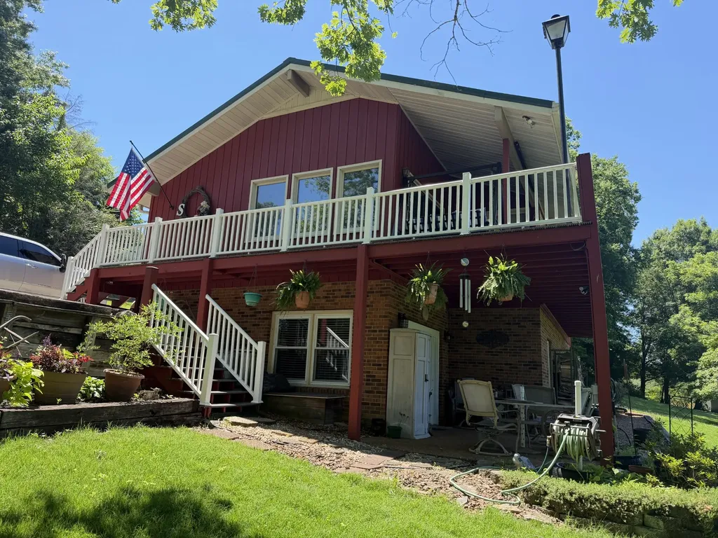 100 Katie Lane Columbia TN 38401