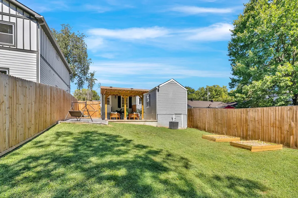1002 Dew Street Nashville TN 37206
