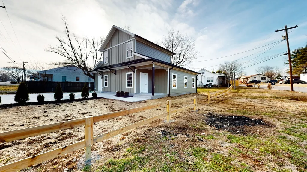 613 Short Mt Street Smithville TN 37166