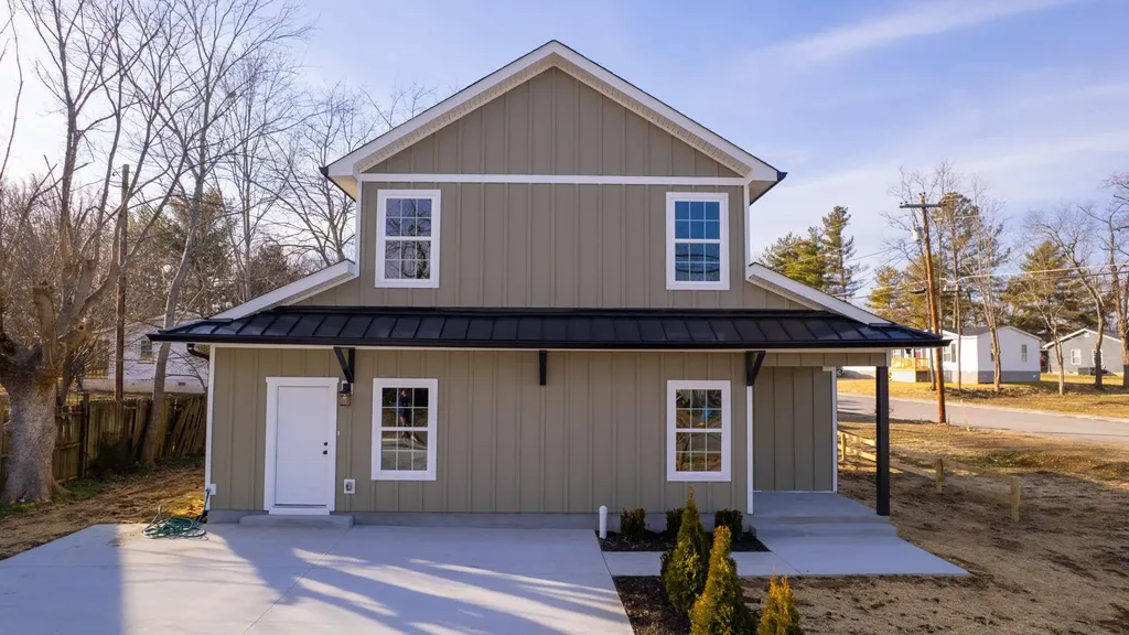 613 Short Mt Street Smithville TN 37166