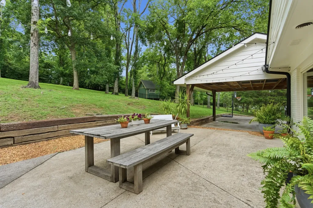6534 Melinda Drive Nashville TN 37205
