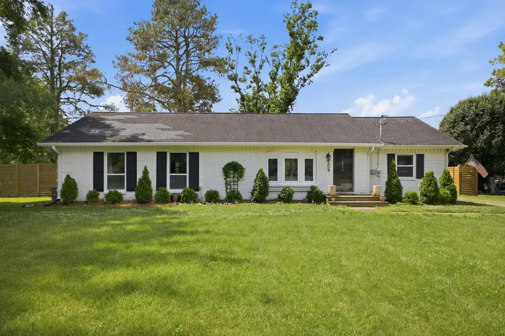 209 Stable Road Franklin TN 37069