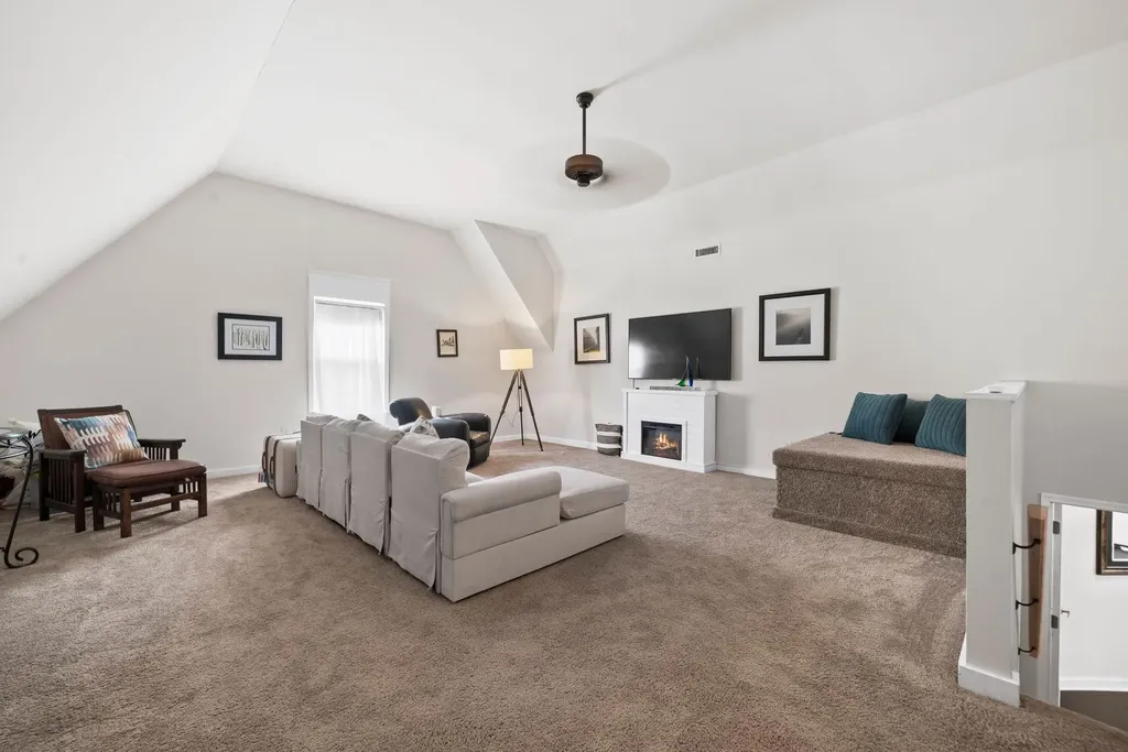 105 Grayson Lane White House TN 37188