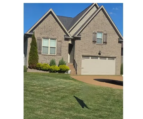 105 Grayson Lane White House TN 37188
