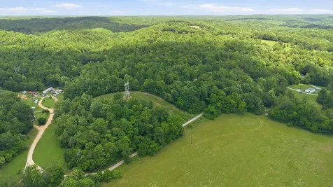 6829 Old Mill Creek Road Nunnelly TN 37137