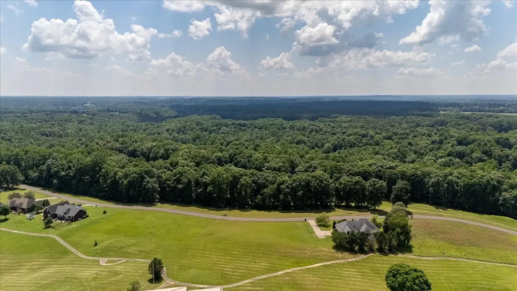 0 Fairway Circle Loretto TN 38469