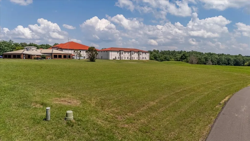 0 Fairway Circle Loretto TN 38469