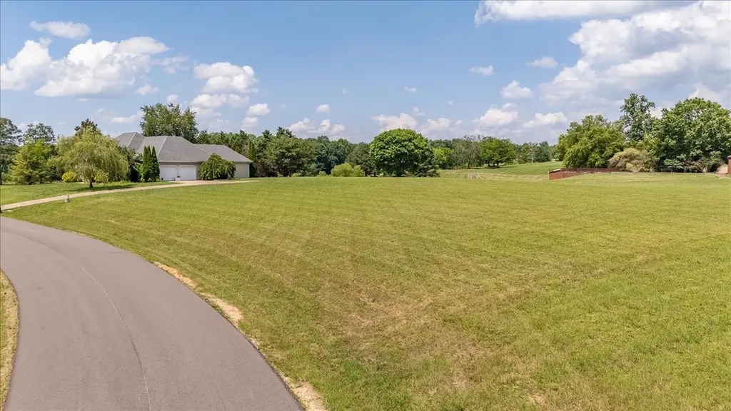 0 Fairway Circle Loretto TN 38469