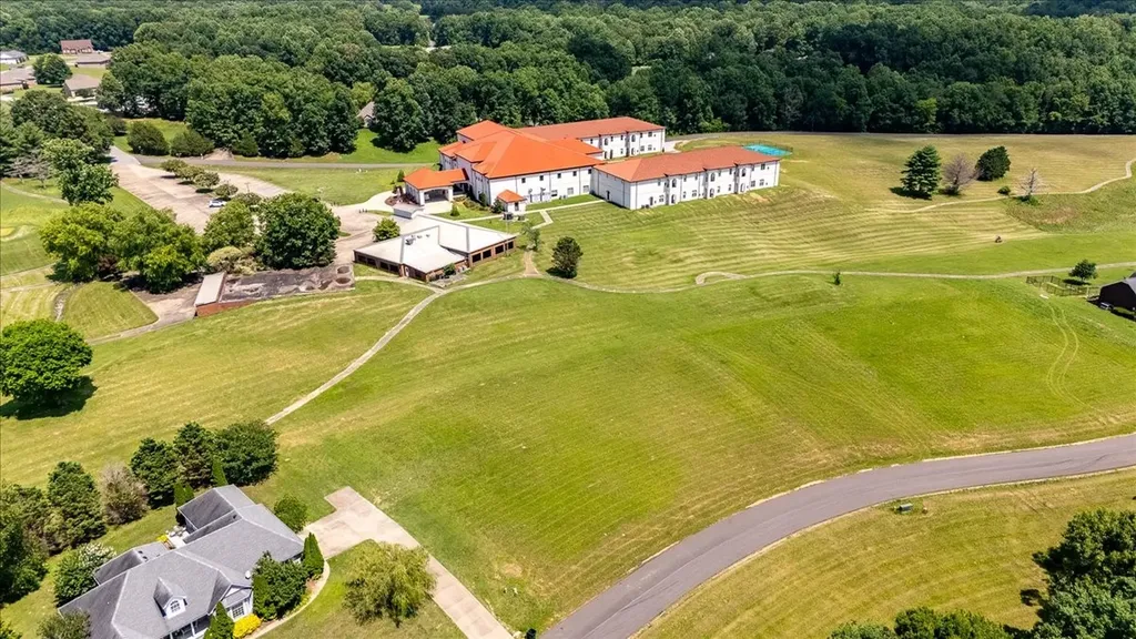 0 Fairway Circle Loretto TN 38469