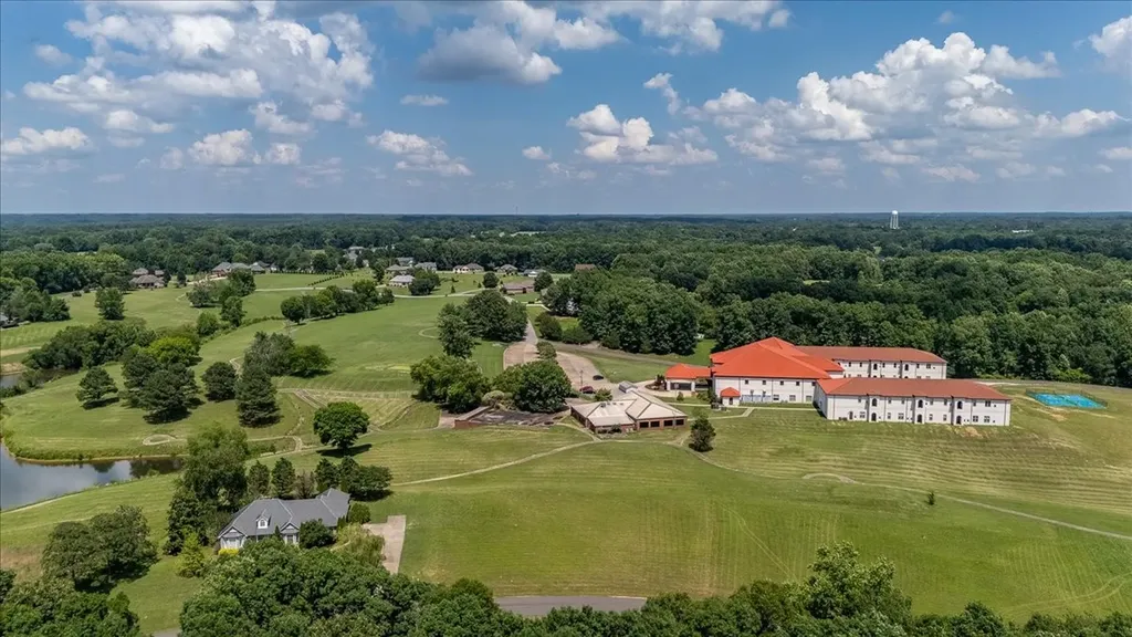0 Fairway Circle Loretto TN 38469