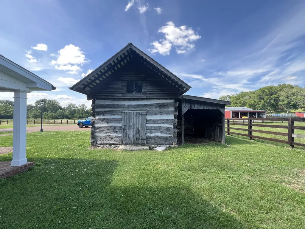 290 Kirk Lane Gallatin TN 37066