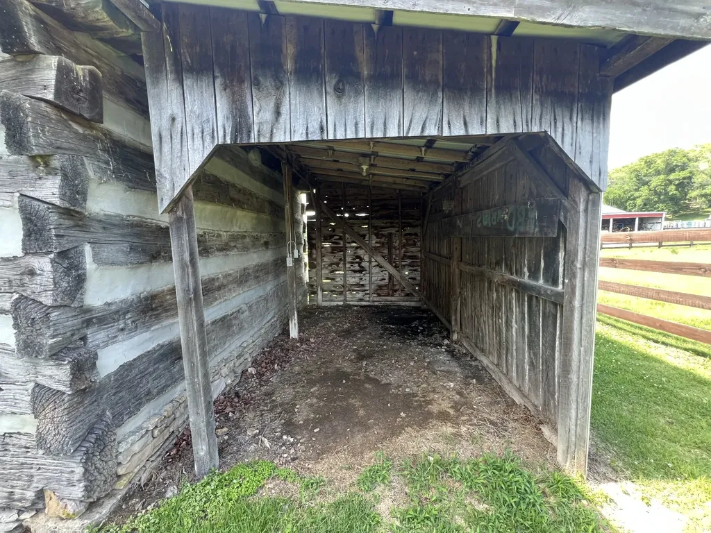290 Kirk Lane Gallatin TN 37066