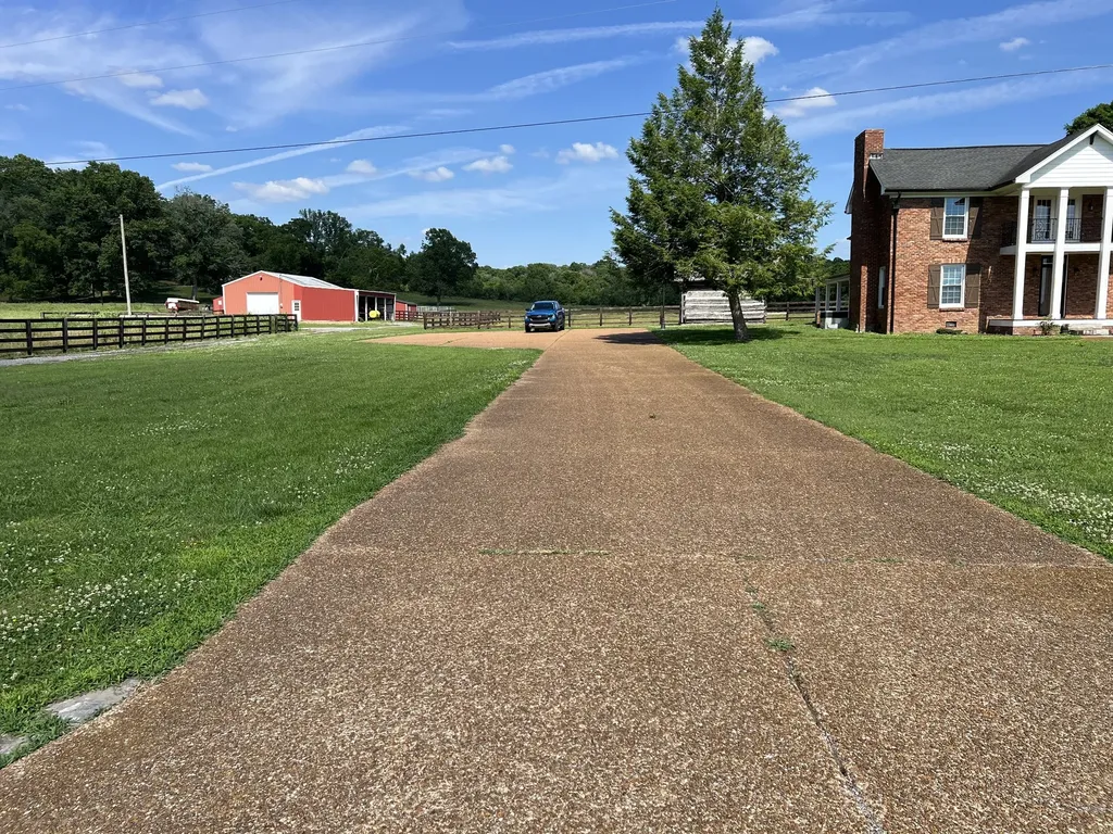 290 Kirk Lane Gallatin TN 37066