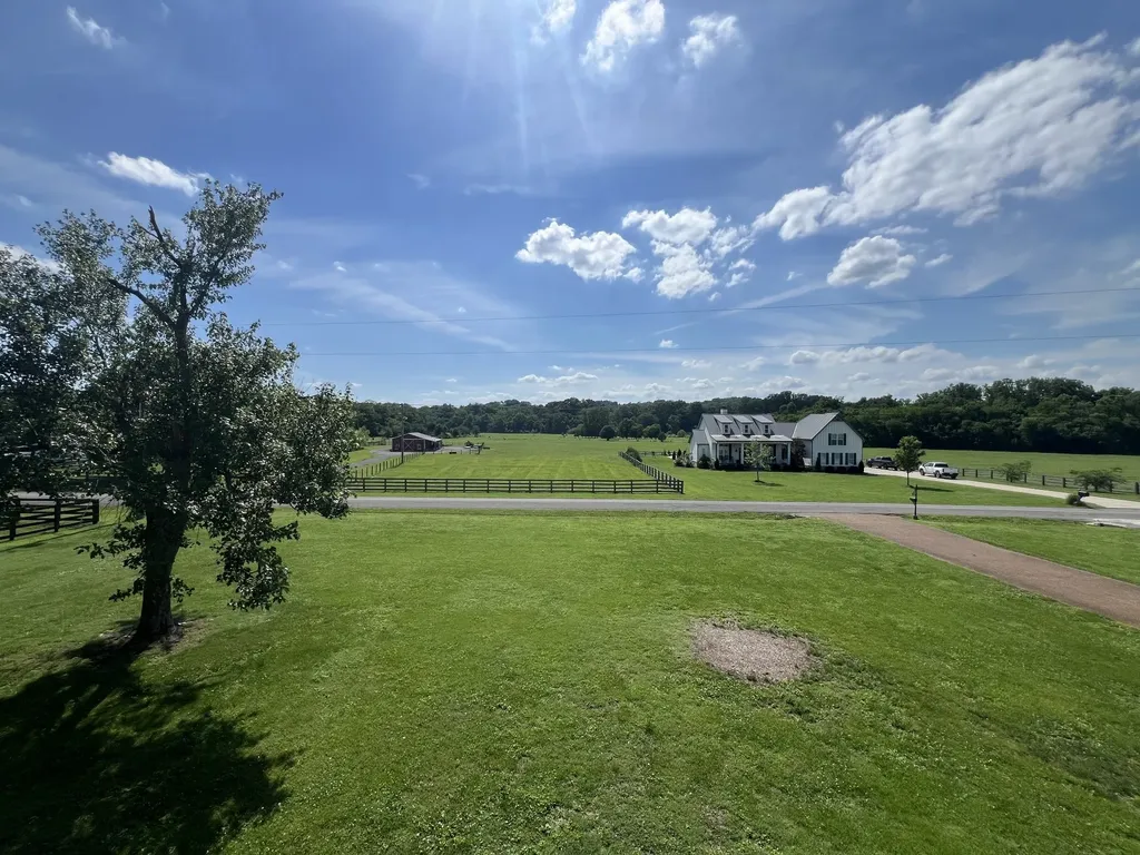 290 Kirk Lane Gallatin TN 37066