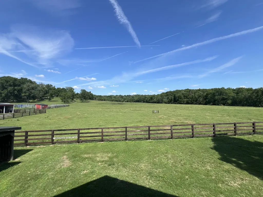 290 Kirk Lane Gallatin TN 37066