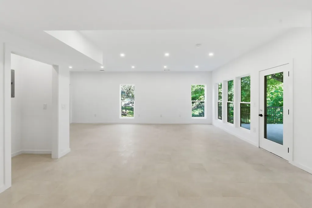2505 Barclay Drive Nashville TN 37206
