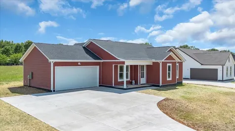 1481 Smartt Station Road Morrison TN 37357