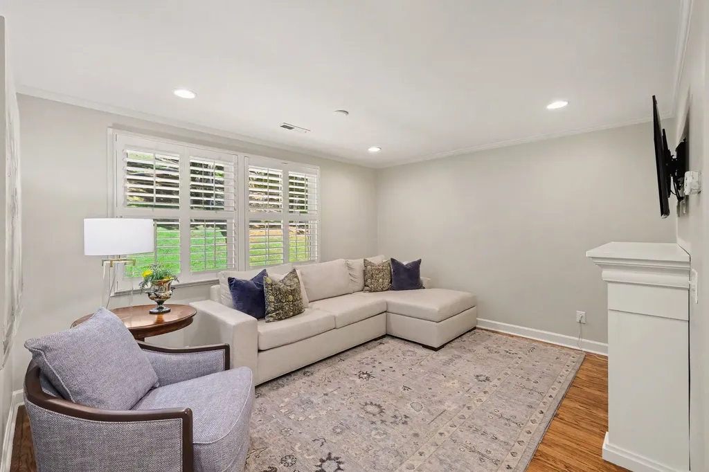 4629 Shys Hill Road Nashville TN 37215