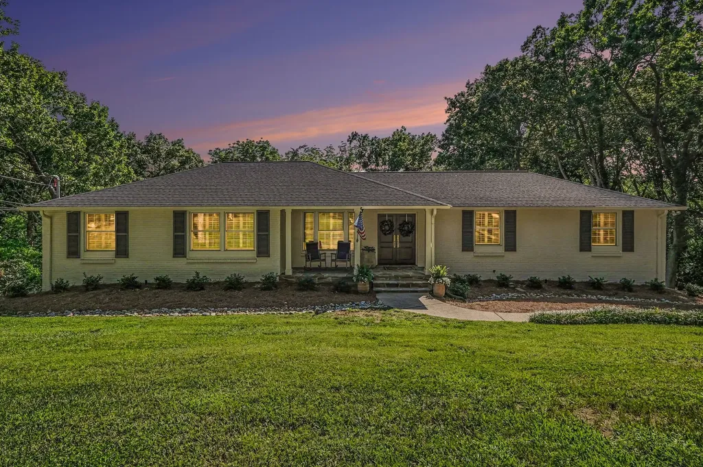 4629 Shys Hill Road Nashville TN 37215