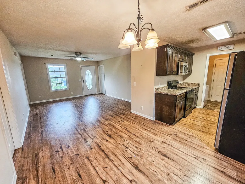 103 Stonefield Circle Shelbyville TN 37160
