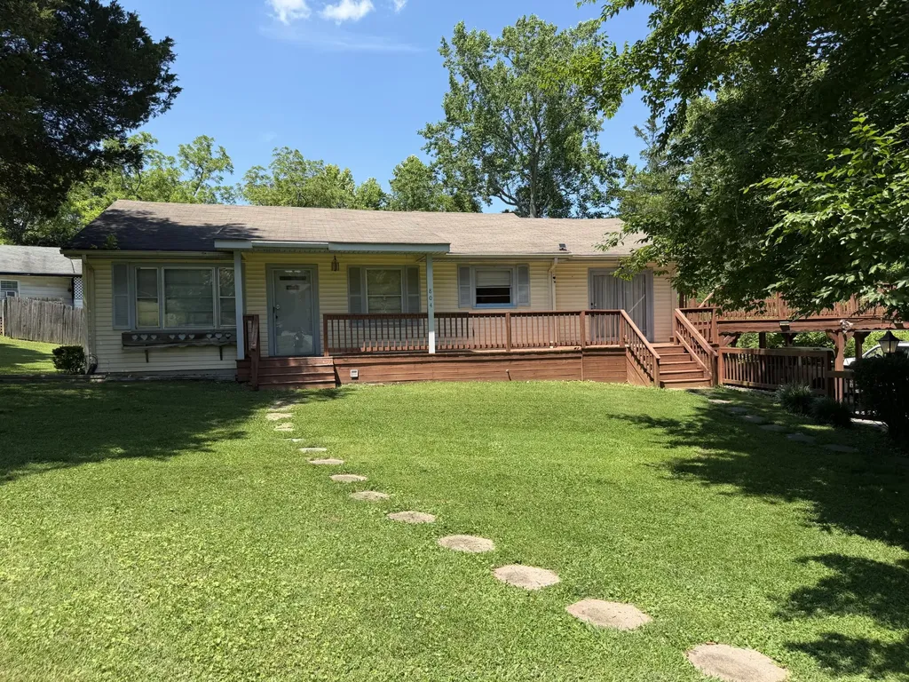 804 W Main Street Mcminnville TN 37110