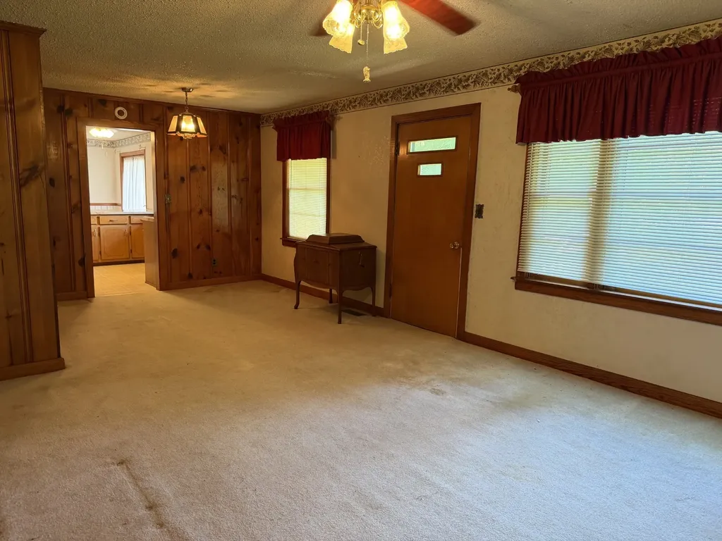 804 W Main Street Mcminnville TN 37110