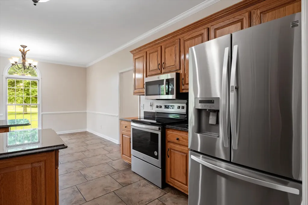 1046 Robertson Road Gallatin TN 37066