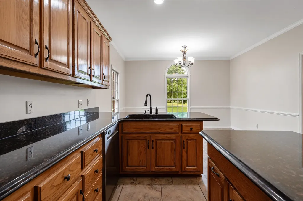 1046 Robertson Road Gallatin TN 37066