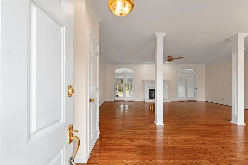 1046 Robertson Road Gallatin TN 37066