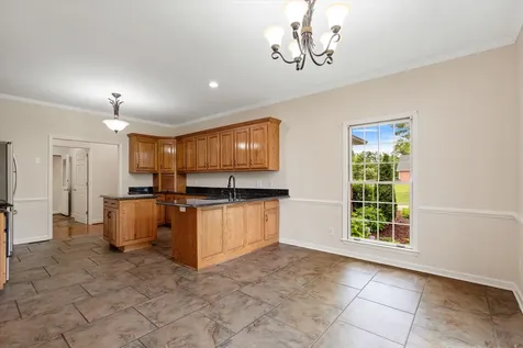 1046 Robertson Road Gallatin TN 37066