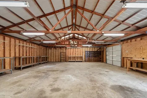 1046 Robertson Road Gallatin TN 37066
