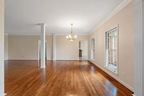 1046 Robertson Road Gallatin TN 37066