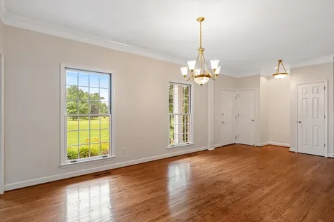 1046 Robertson Road Gallatin TN 37066