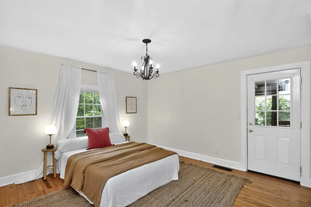 1215 Boscobel Street Nashville TN 37206