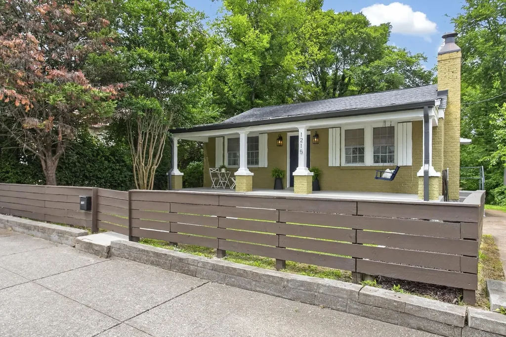 1215 Boscobel Street Nashville TN 37206