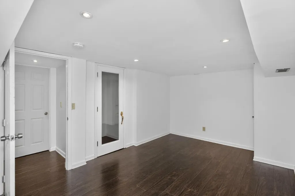 1215 Boscobel Street Nashville TN 37206