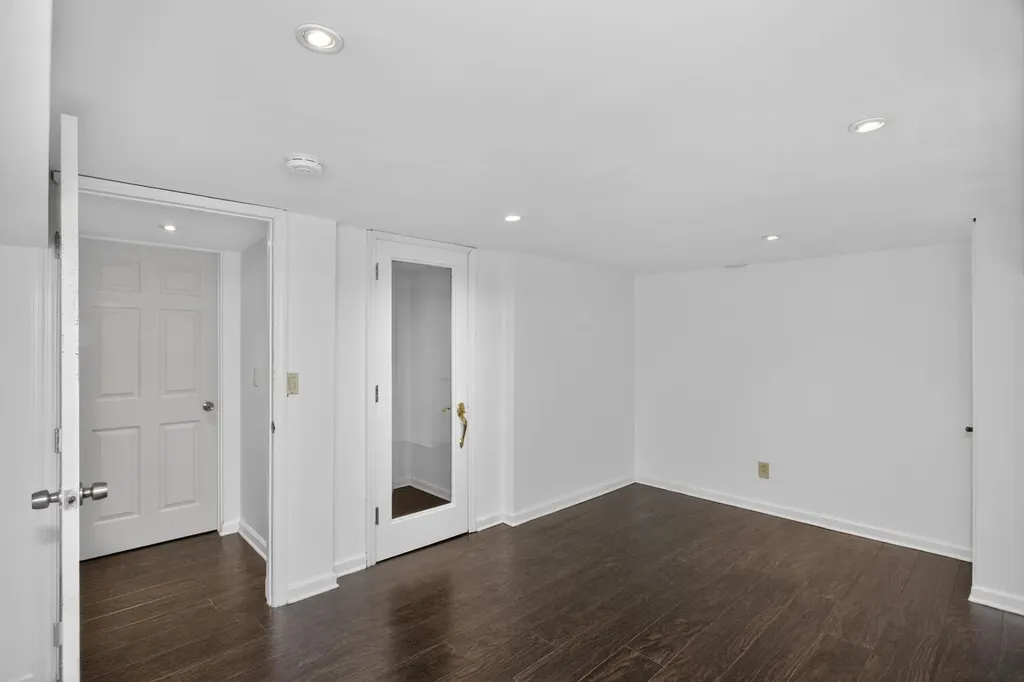 1215 Boscobel Street Nashville TN 37206