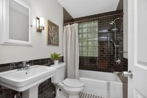 1215 Boscobel Street Nashville TN 37206