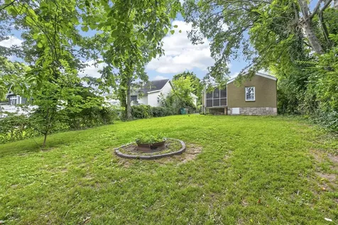 1215 Boscobel Street Nashville TN 37206
