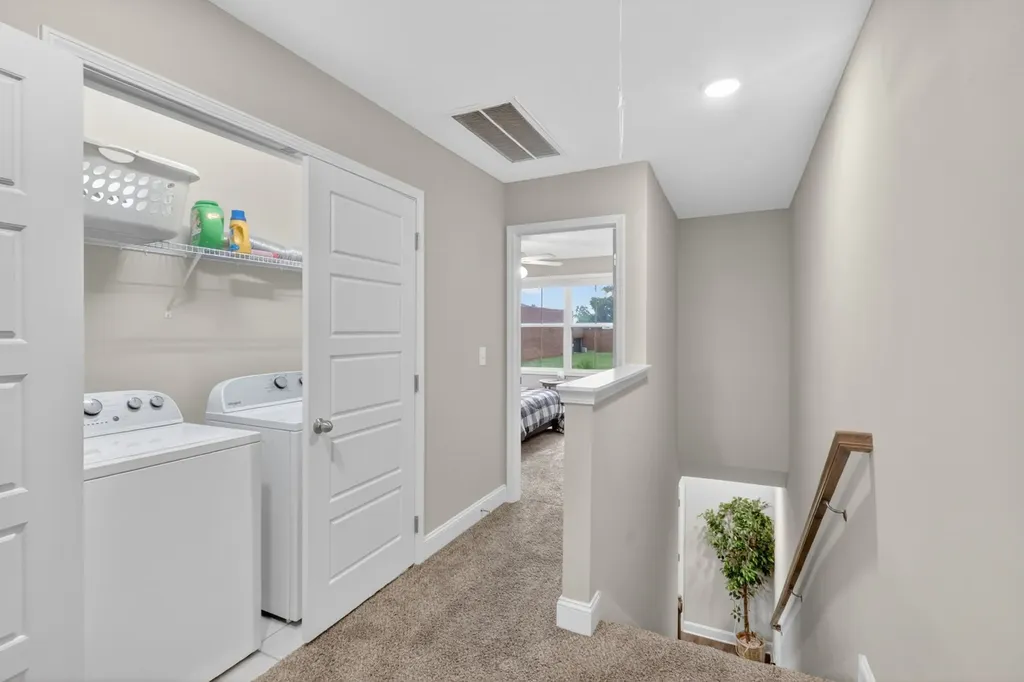 216 Drayton Drive Clarksville TN 37042